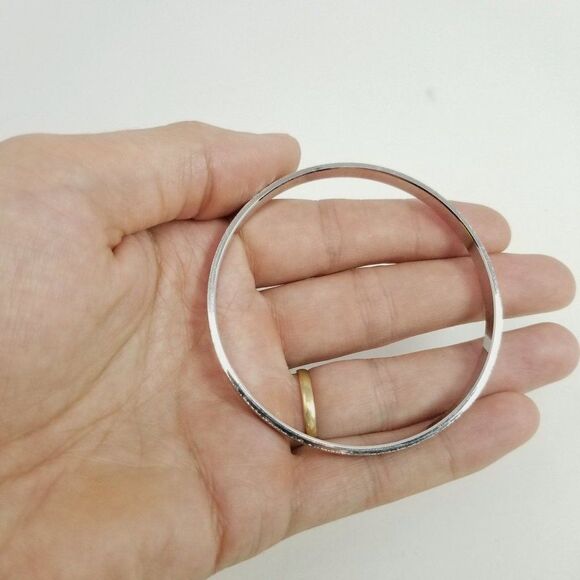 Vintage Crown Trifair Silver Tone Bangle Bracelet, Skinny Stacking, Retro Estate - Picture 5 of 8